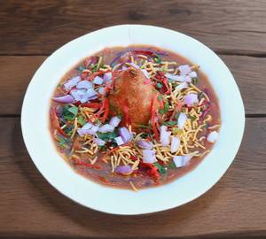 Samosa chaat