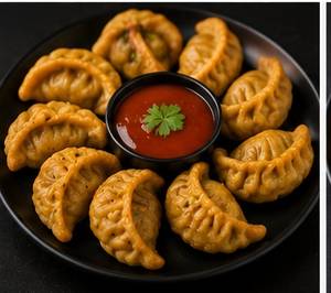 Veg. Kurkure Momo (08 Pcs.)