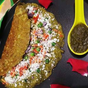 Cheese palak dosa royal treat [cheese with butter]