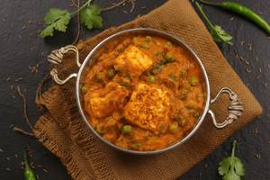 Punjabi Mattar Paneer