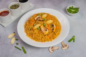 Veg Singapore Fried Rice