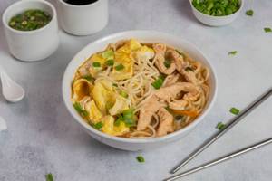 Chicken Egg Thukpa