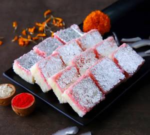 Pink nariyal barfi