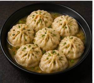 Chicken Jhol Momo (08 Pcs.)