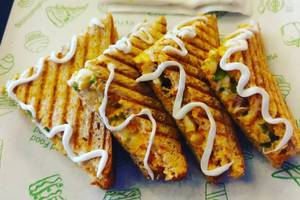 Cheesy Grilled Sandwich