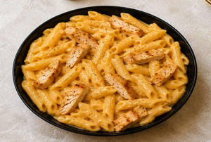 Chicken Mac & Cheese Pasta