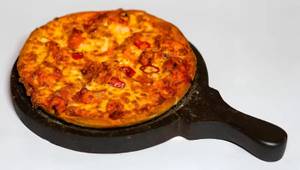 Butter Chicken Pizza