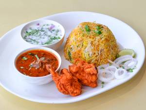 Hyderabadi Biryani With Curd & Salad