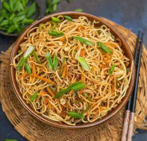 Hakka noodle