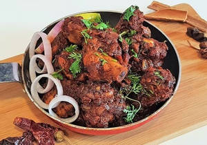 Tawa Chicken Masala