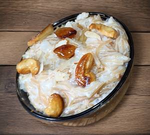 Saggubiyyam Semiya Paayasam ((250Ml) With Cashew Badam And Kismis.