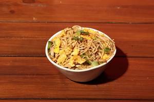 Egg Hakka Noodles