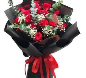 Munmun Florist Red Rose Bouquet