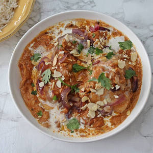 Chicken Korma With Bone[ 500ml] [ Serves 1-2 ]