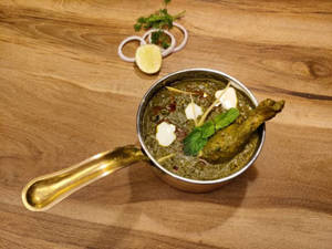 Lahori Murgh Gravy