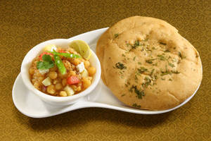 Matar Kulcha ( 1 Pc. )