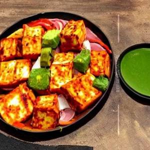 Paneer Dragen