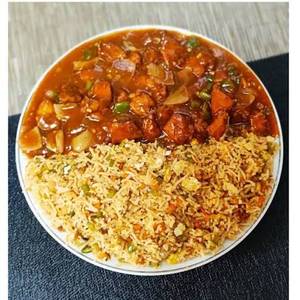 Chicken Chilli Fried Rice With Gravy