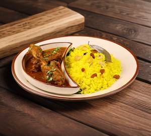 Basanti Polao+chiken kosha2