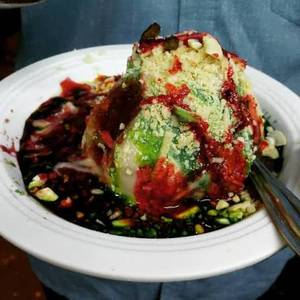 Plain Dish Pista Gola