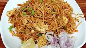 MADURAI STREET STYLE NOODLES - EGG