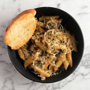 Shiitake, Thyme & Truffle Sauce