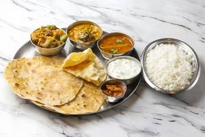 Set Meal Combo  { Mini Thali }