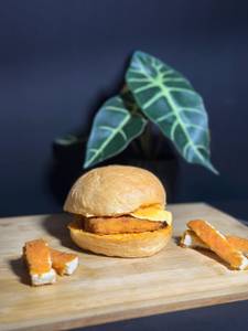 Crispy Paneer Burger