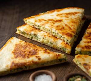 Chicken Paratha (2 Pc)