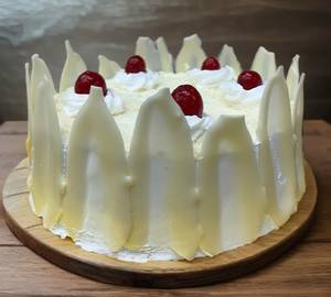 White Forest Cake