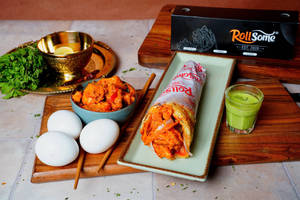 Tripple Egg Chicken Roll