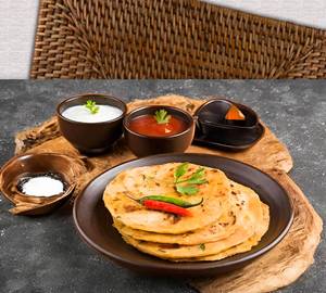Paneer Paratha [2 Pieces + Chole, Raita, Salad]