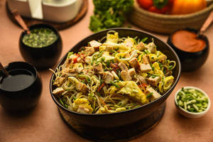 Chicken Wok Tossed Noodles