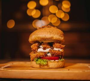 Chicken nuggets burger