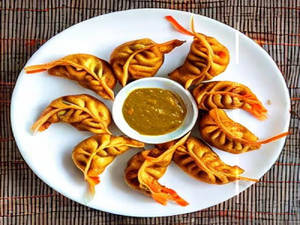 Paneer Tikka Momos Fry