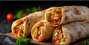 Paneer Makhani Roll