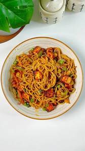Schezwan Paneer Noodles