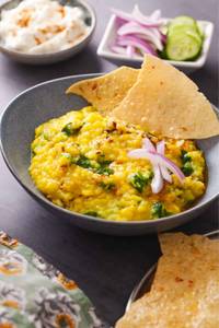 Varhadi Khichdi