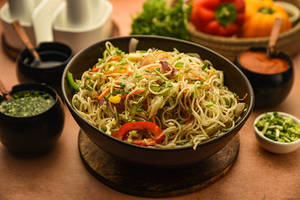 Veg Wok Tossed Noodles