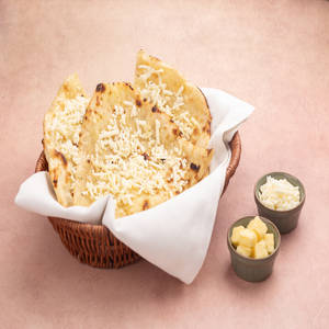 CHEESE NAAN