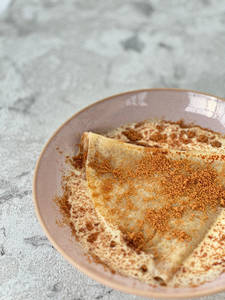 Speculoos Crepe With Creme Anglaise