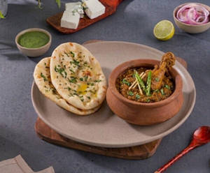 Handi Chicken [ 1 Piece] + 2 Butter Naan + Chutney + Onion
