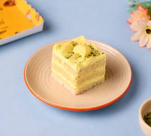 Rasmalai Pastry (1 Pc)