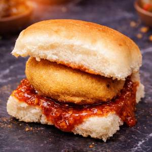 Schezwan Vadapav