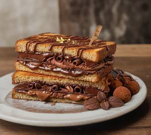 Chocolate Grilled Sandwich