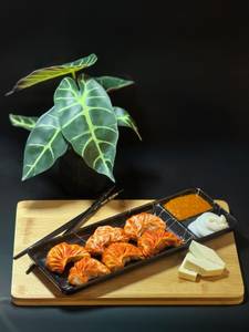 Peri Peri Paneer Momos