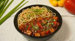 Veg Hakka Noodles With Chilli Potato