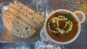 Kadai Chicken With 3pc Rumali Roti