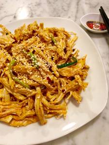 Shredded Chicken Shanghai Sauce