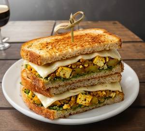 Masala paneer sendwich 